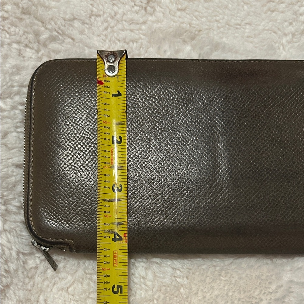 Hermes Brown Leather Zip Around Wallet France - Picture 14 of 14